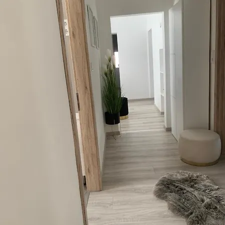 Apartment D&v Eger